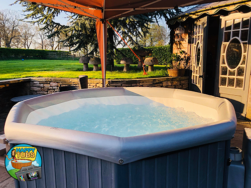 hot tub hire available this weekend with happytubs