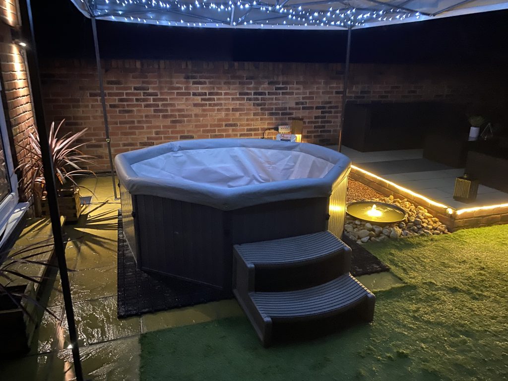 Happytubs hot tub hire